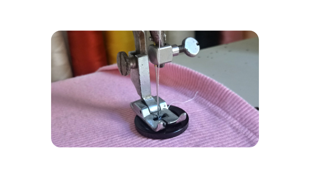 como coser un boton a maquina